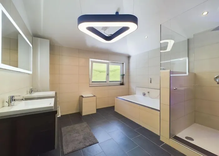 Haus Silvretta Nova * تشاغنز